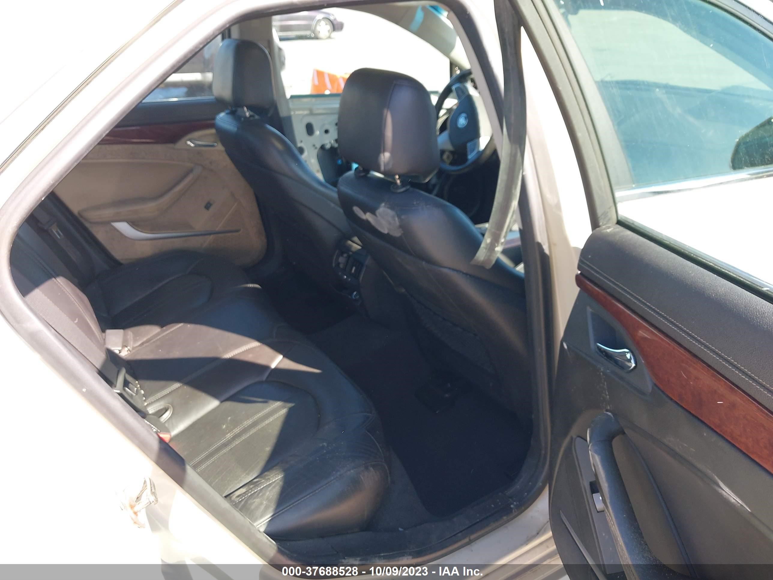 Photo 7 VIN: 1G6DS5EV7A0123831 - CADILLAC CTS 