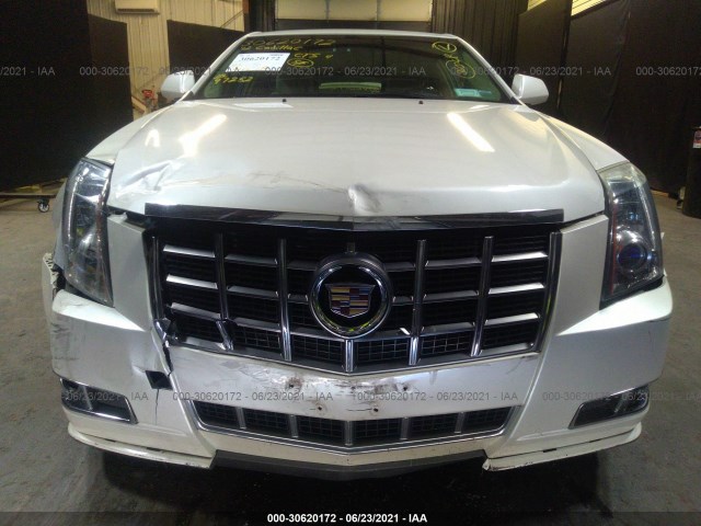 Photo 5 VIN: 1G6DS8E3XC0145759 - CADILLAC CTS WAGON 