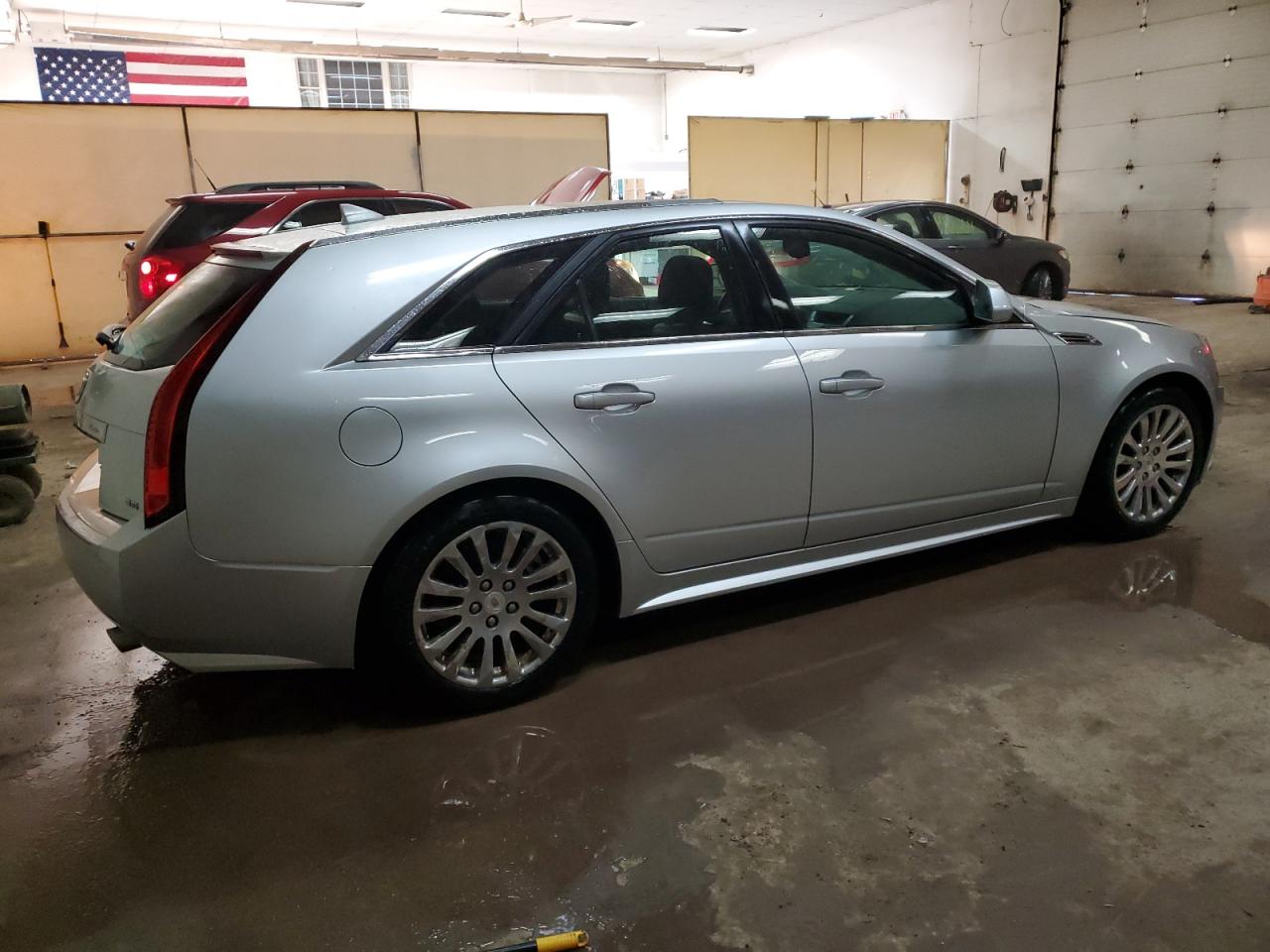 Photo 2 VIN: 1G6DS8EV4A0104347 - CADILLAC CTS 