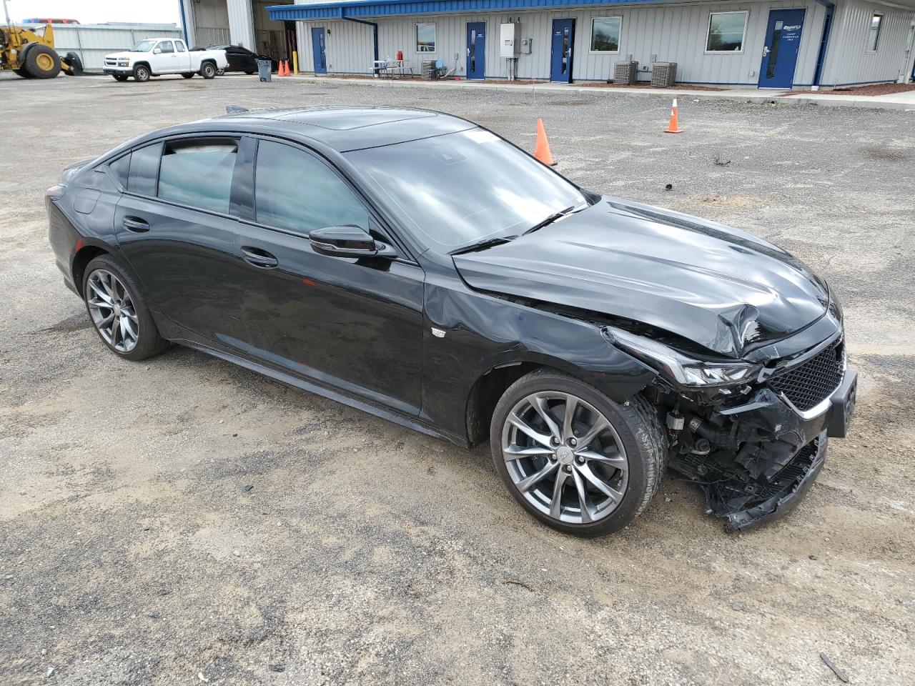 Photo 3 VIN: 1G6DU5RK2L0120638 - CADILLAC CT5 