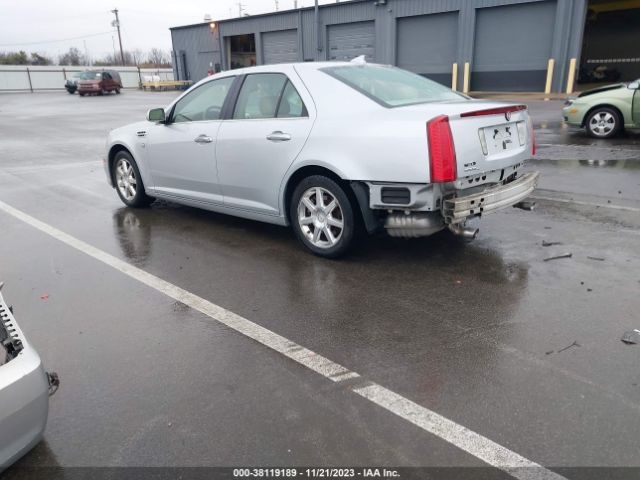 Photo 2 VIN: 1G6DU6EV2A0143761 - CADILLAC STS 