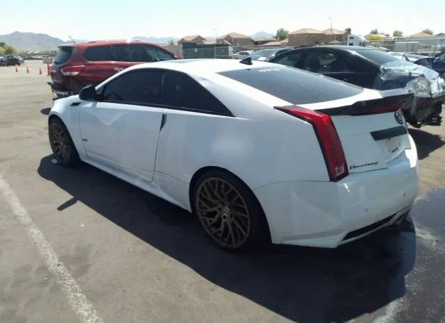 Photo 2 VIN: 1G6DV1EP1B0102332 - CADILLAC CTS-V 