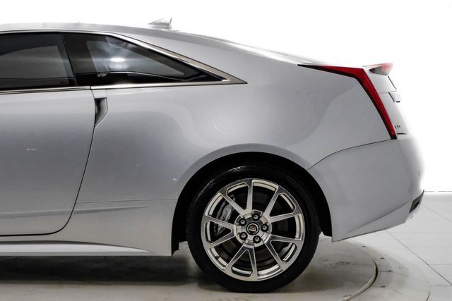 Photo 9 VIN: 1G6DV1EP6B0118574 - CADILLAC CTS-V COUPE 