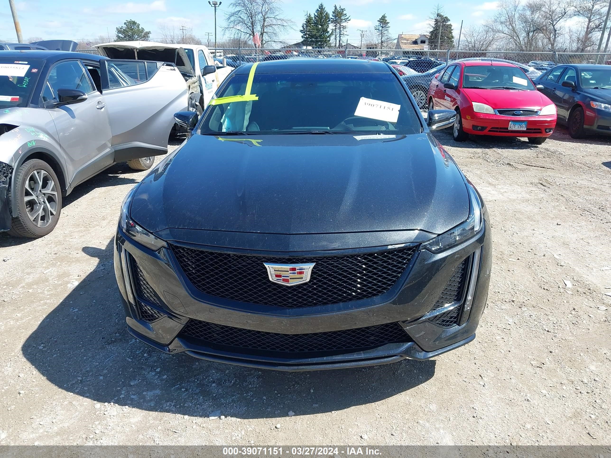 Photo 11 VIN: 1G6DV5RW3R0106790 - CADILLAC CT5-V 