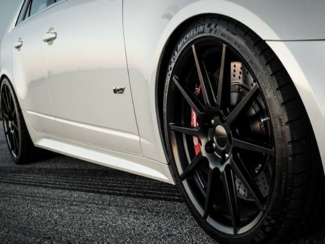 Photo 5 VIN: 1G6DV8EP1D0118123 - CADILLAC CTS-V WAGON 