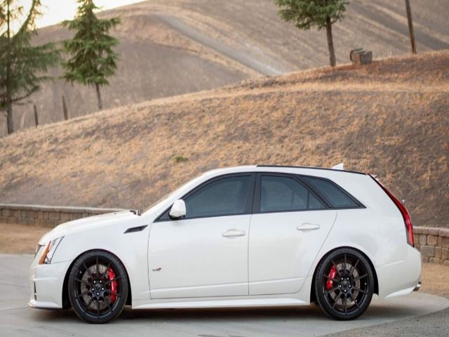 Photo 7 VIN: 1G6DV8EP1D0118123 - CADILLAC CTS-V WAGON 