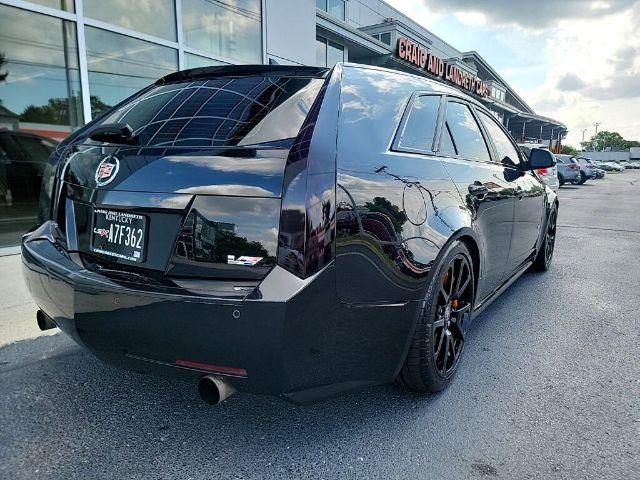 Photo 2 VIN: 1G6DV8EP8B0158874 - CADILLAC CTS-V WAGON 