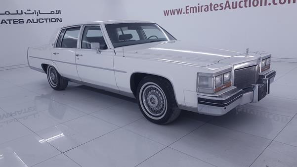 Photo 9 VIN: 1G6DW51Y0KR734754 - CADILLAC BROUGHAM 