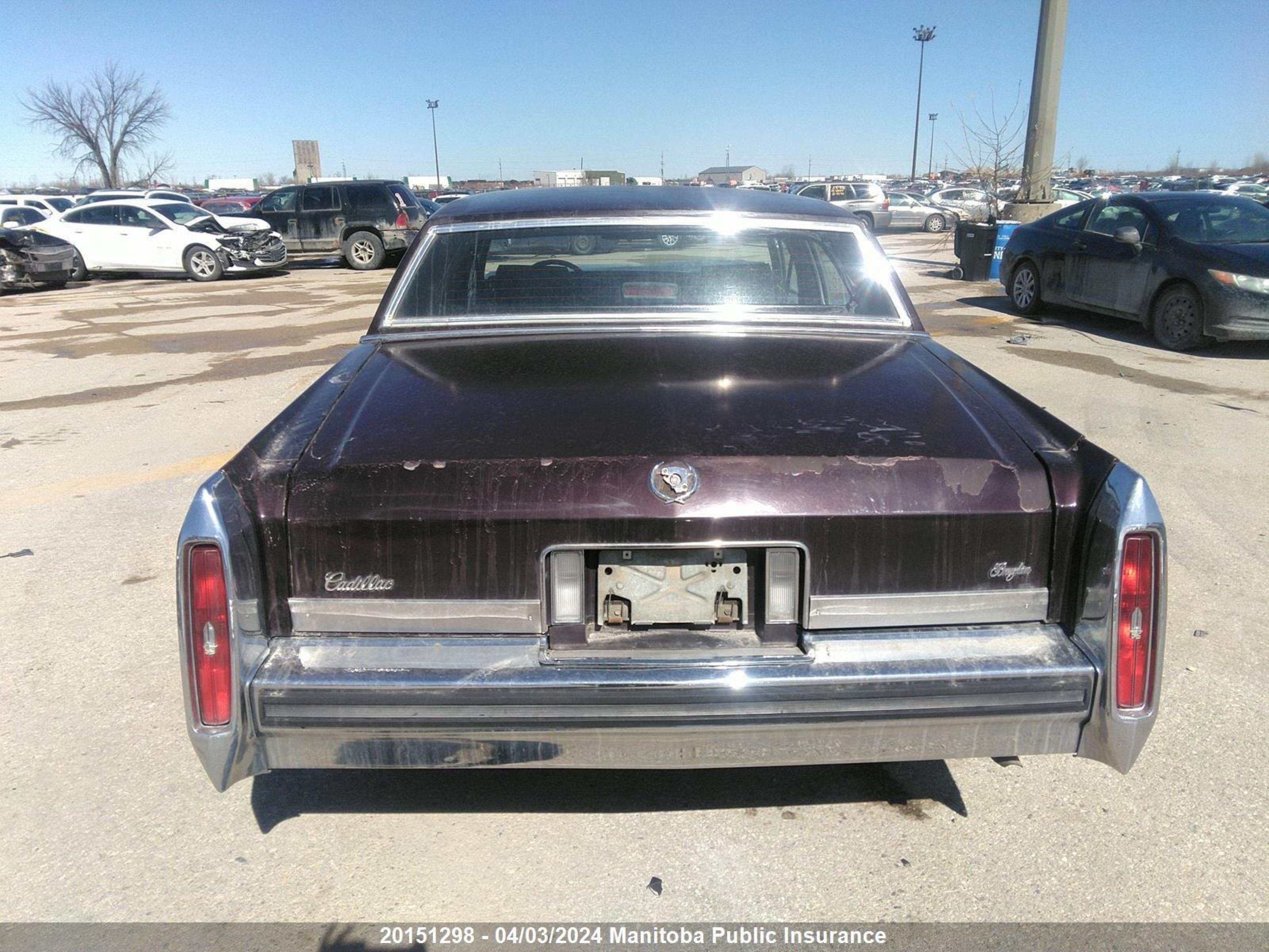 Photo 12 VIN: 1G6DW51Y4J9718975 - CADILLAC BROUGHAM 