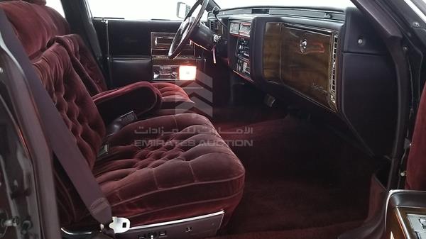 Photo 29 VIN: 1G6DW51Y5J9705572 - CADILLAC BROUGHAM 