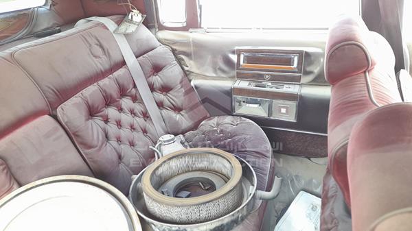 Photo 19 VIN: 1G6DW51Y8KR735246 - CADILLAC BROUGHAM 