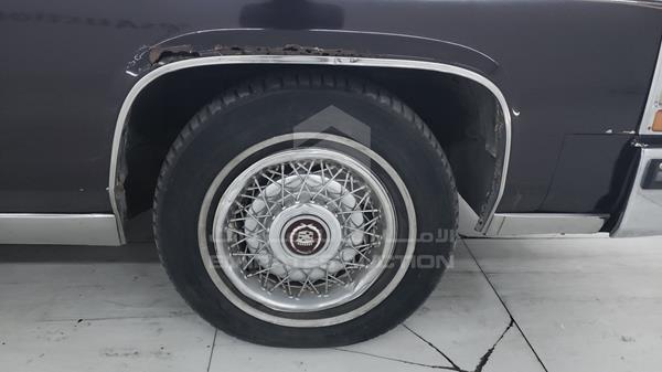 Photo 30 VIN: 1G6DW51YXH9723799 - CADILLAC BROUGHAM 