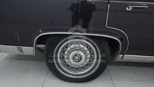 Photo 31 VIN: 1G6DW51YXH9723799 - CADILLAC BROUGHAM 