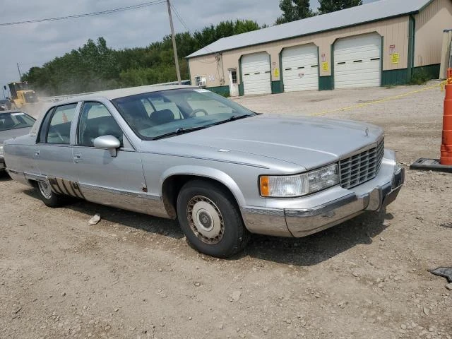 Photo 3 VIN: 1G6DW5271PR713005 - CADILLAC FLEETWOOD 