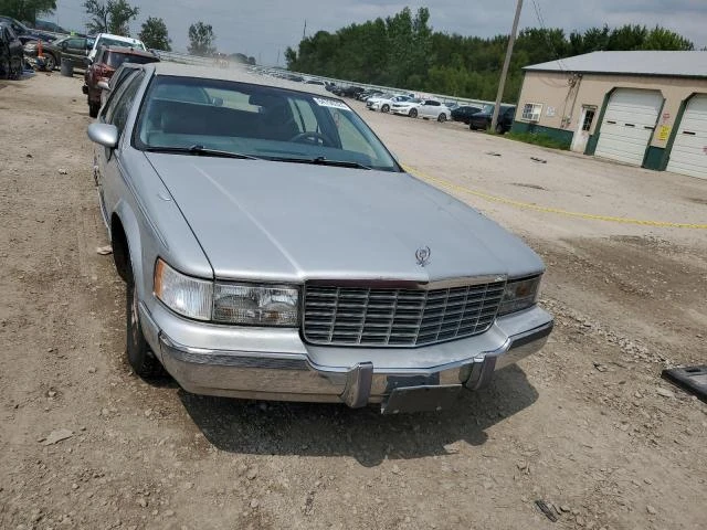 Photo 4 VIN: 1G6DW5271PR713005 - CADILLAC FLEETWOOD 