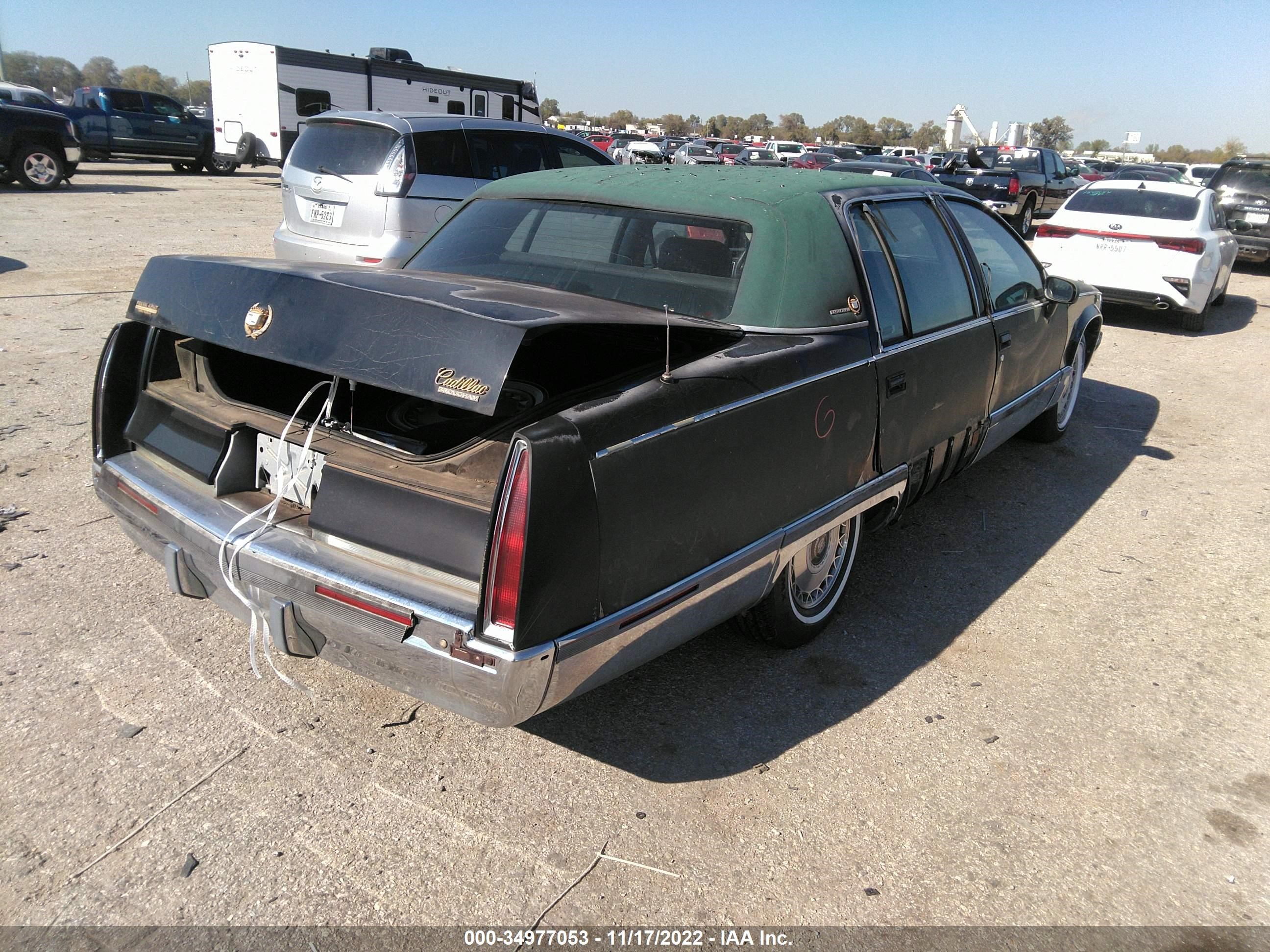 Photo 3 VIN: 1G6DW5271PR723081 - CADILLAC FLEETWOOD 