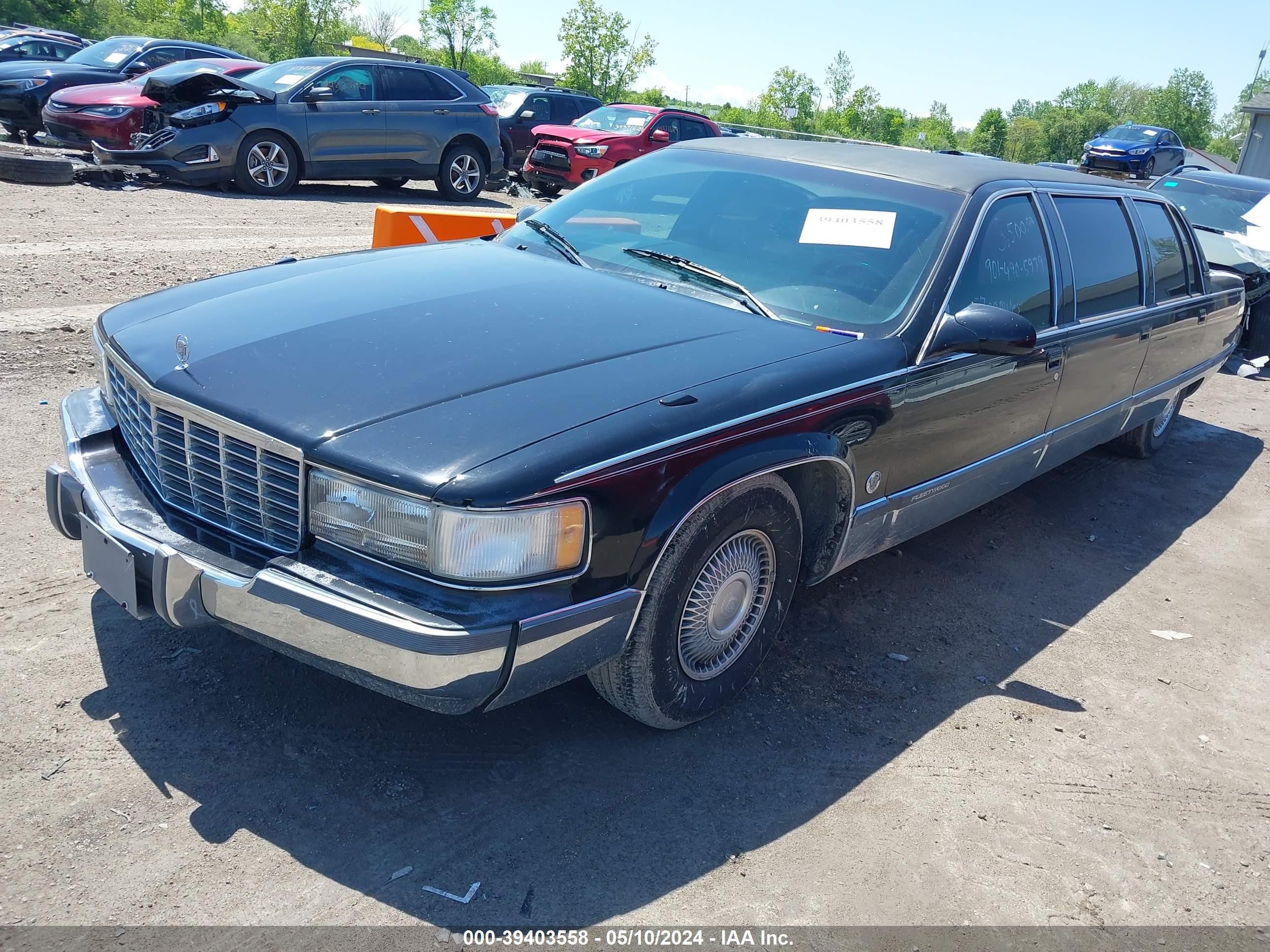 Photo 1 VIN: 1G6DW52P2SR707836 - CADILLAC FLEETWOOD 