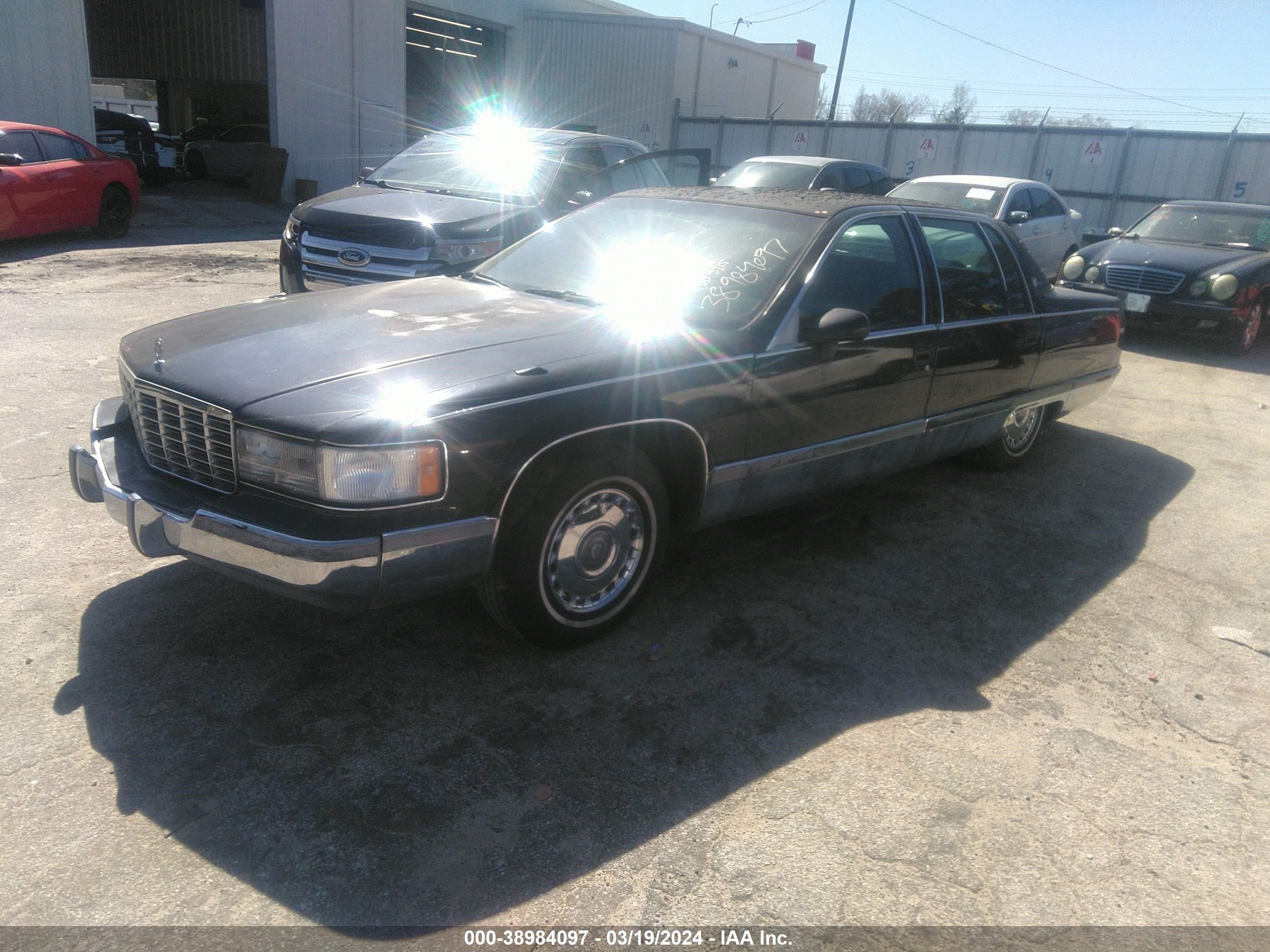 Photo 1 VIN: 1G6DW52P6RR726092 - CADILLAC FLEETWOOD 