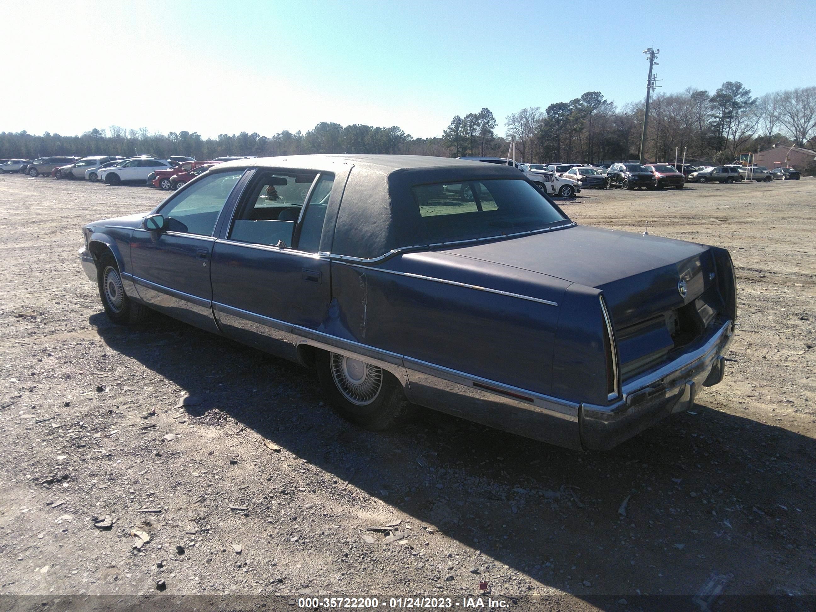 Photo 2 VIN: 1G6DW52PXRR714124 - CADILLAC FLEETWOOD 