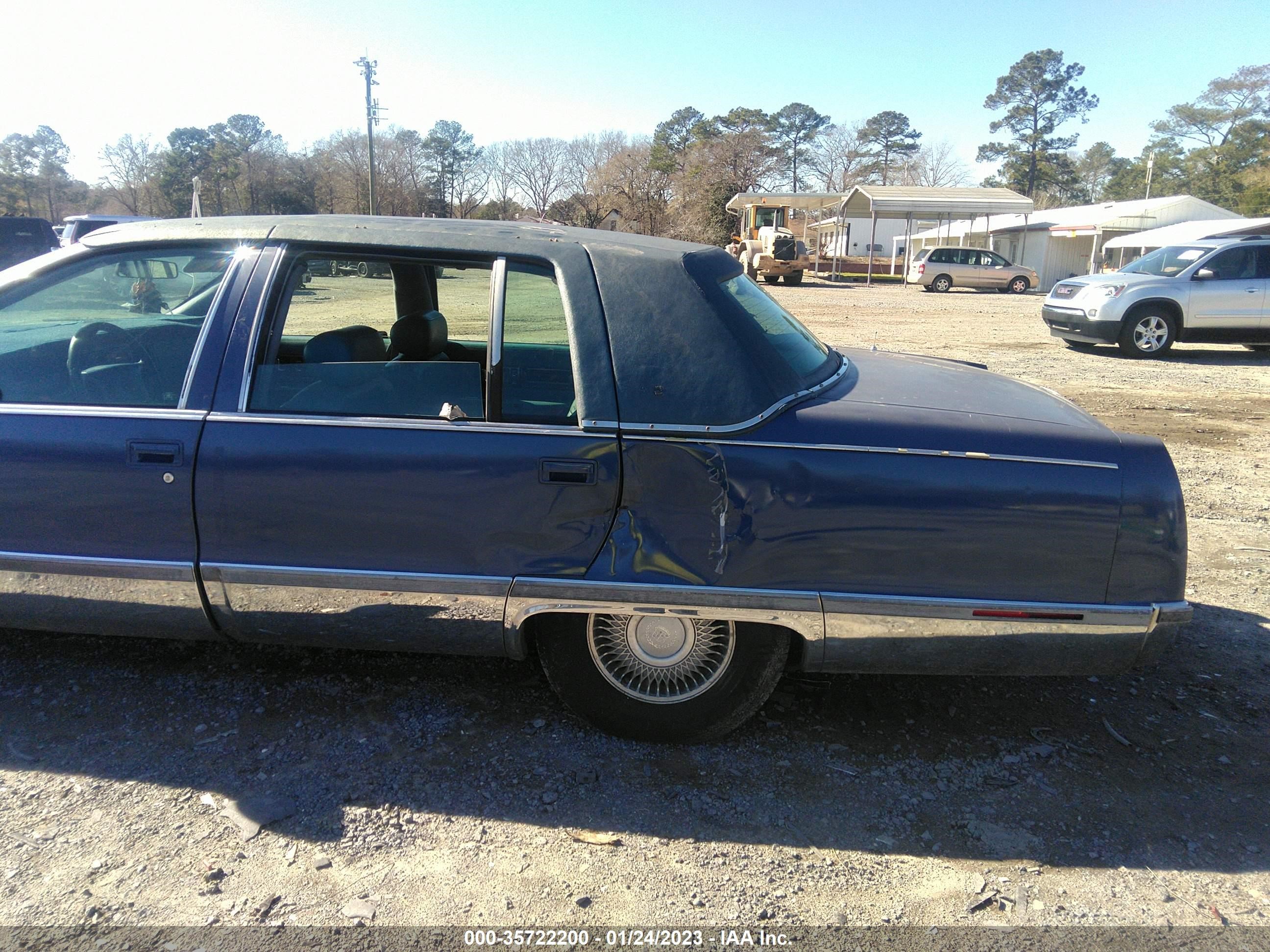 Photo 5 VIN: 1G6DW52PXRR714124 - CADILLAC FLEETWOOD 