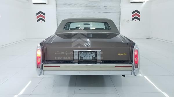 Photo 5 VIN: 1G6DW5472LR731925 - CADILLAC BROUGHAM 