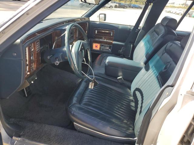 Photo 6 VIN: 1G6DW5474NR713140 - CADILLAC BROUGHAM 