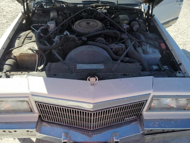 Photo 10 VIN: 1G6DW54Y6LR711203 - CADILLAC BROUGHAM 