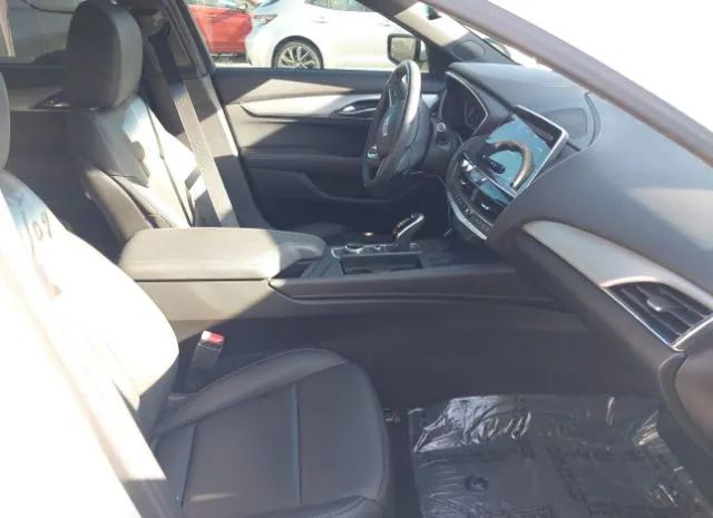 Photo 4 VIN: 1G6DW5RK0M0117250 - CADILLAC CT5 