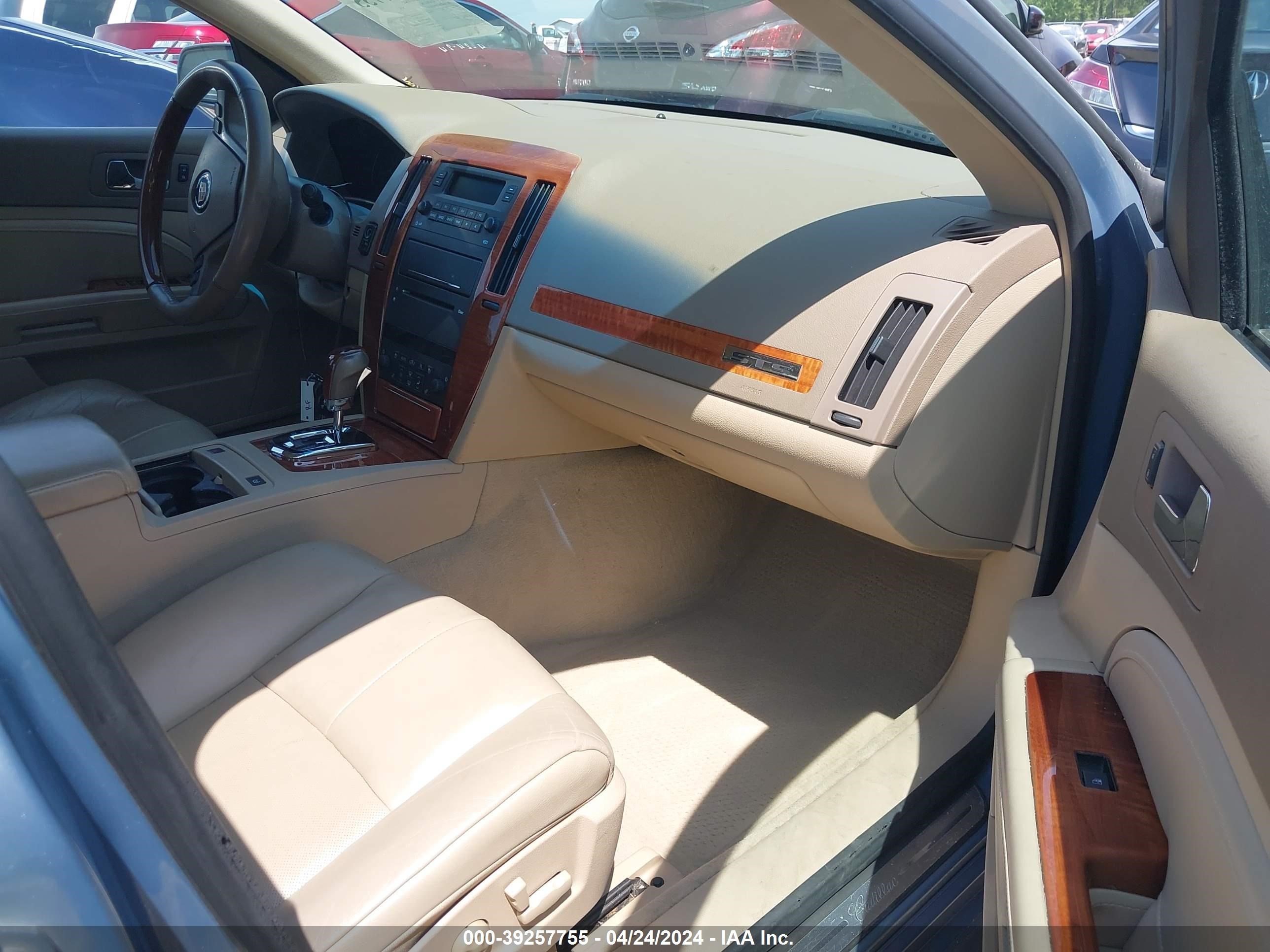 Photo 4 VIN: 1G6DW677070191437 - CADILLAC STS 