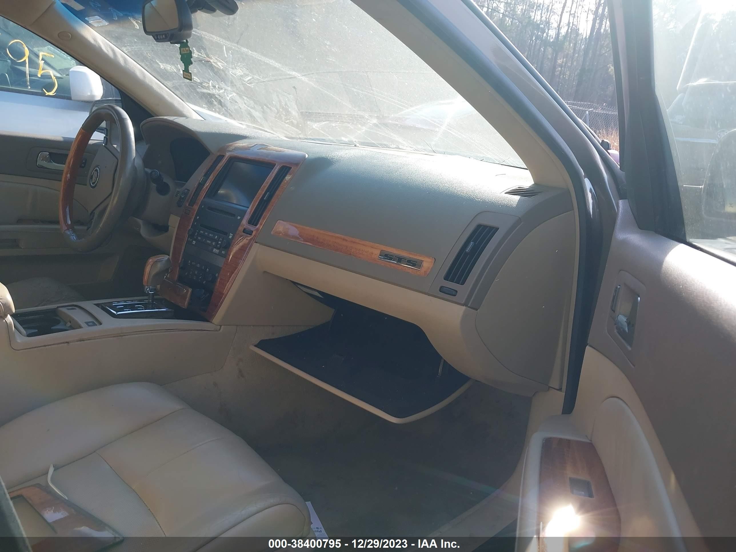 Photo 4 VIN: 1G6DW677160119838 - CADILLAC STS 