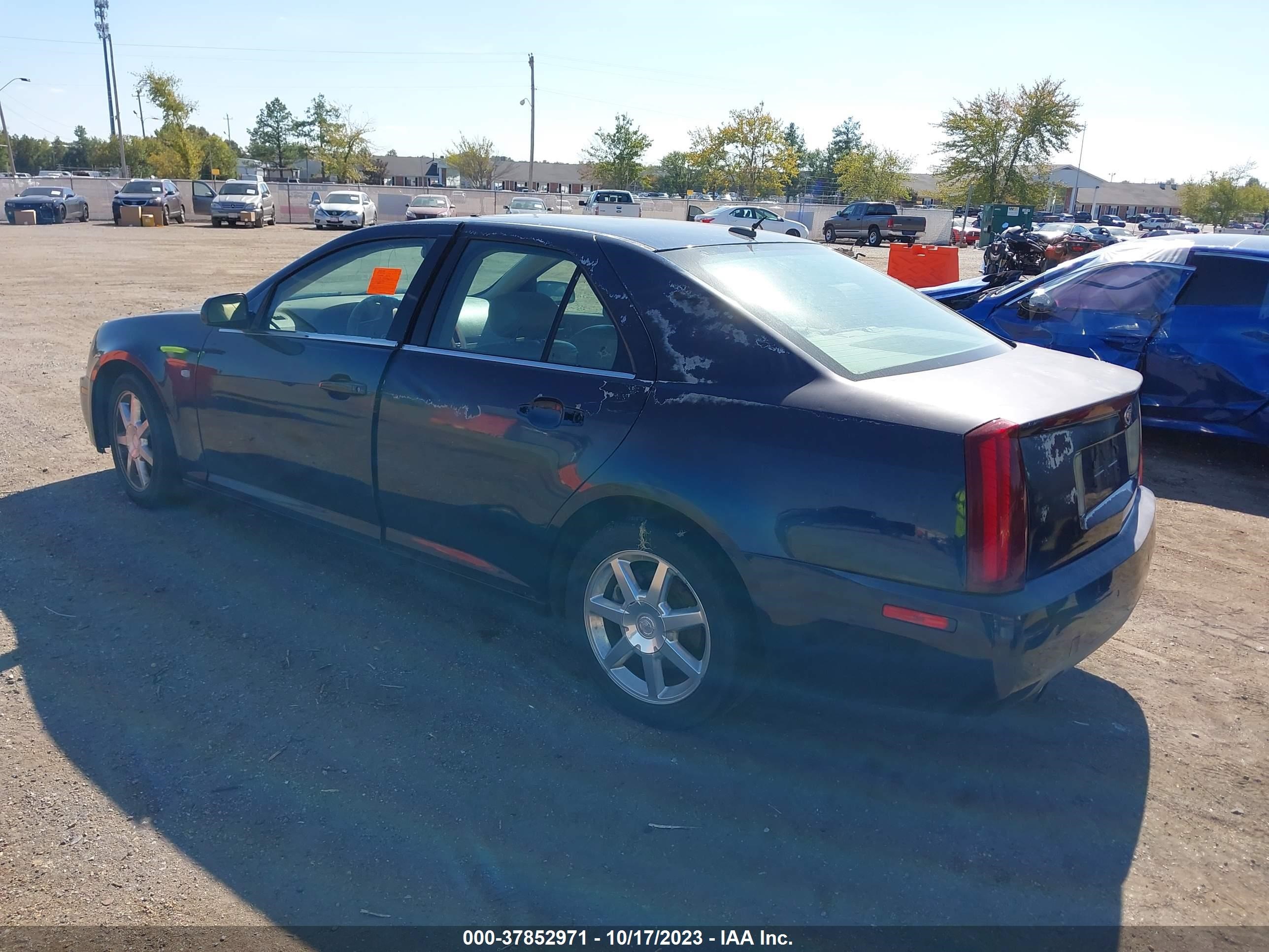 Photo 2 VIN: 1G6DW677350221334 - CADILLAC STS 