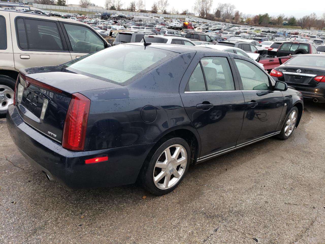 Photo 2 VIN: 1G6DW677560136643 - CADILLAC STS 