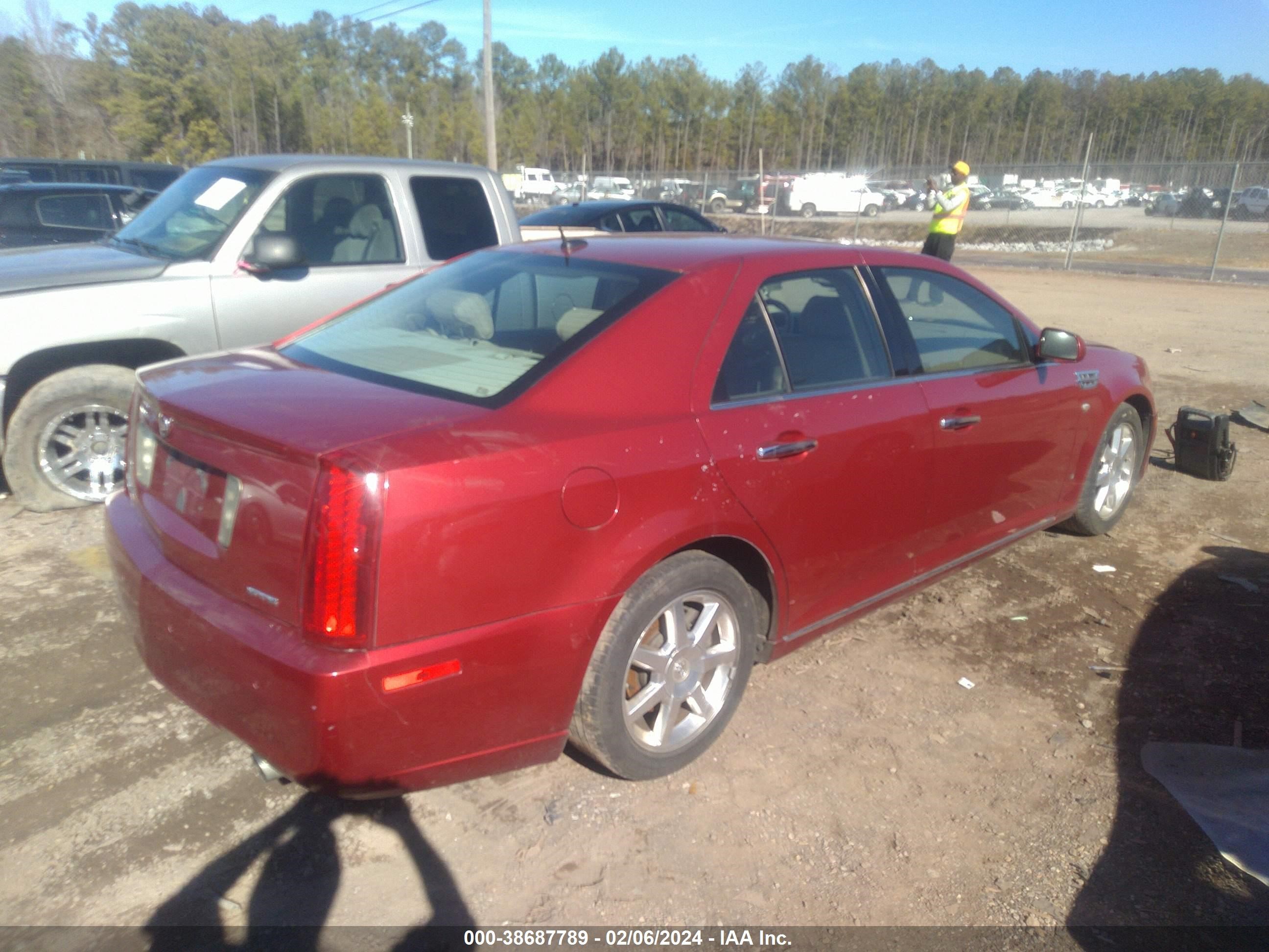 Photo 3 VIN: 1G6DW67V780143451 - CADILLAC STS 