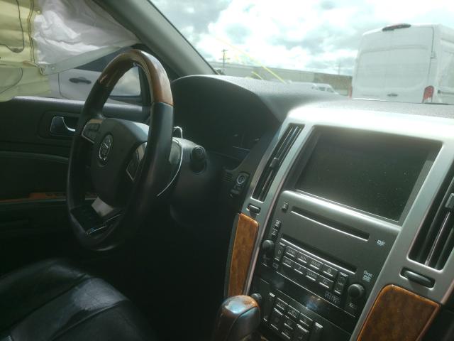 Photo 8 VIN: 1G6DW6ED4B0139262 - CADILLAC STS LUXURY 