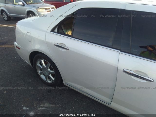 Photo 5 VIN: 1G6DW6ED5B0107260 - CADILLAC STS 