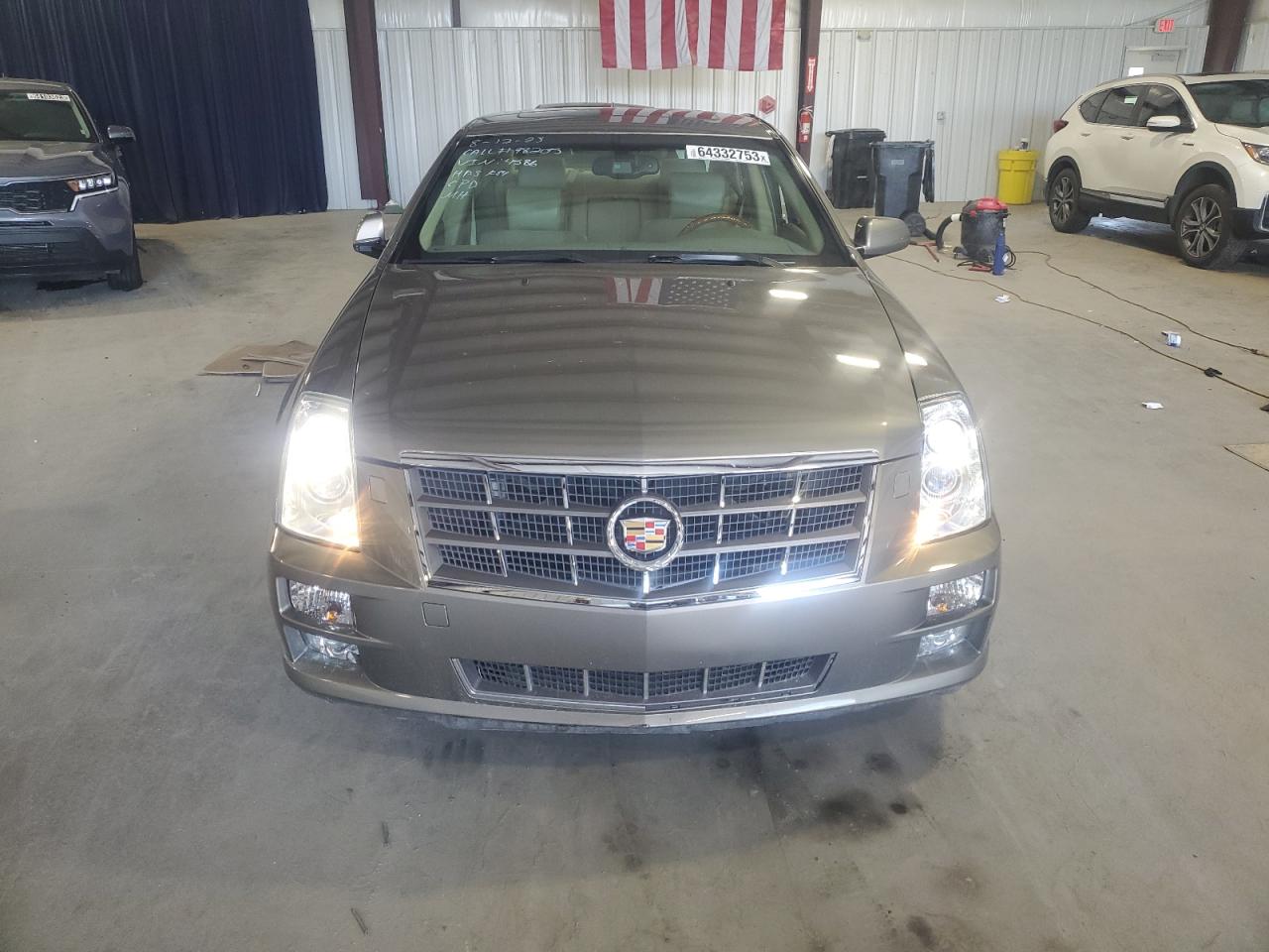 Photo 4 VIN: 1G6DW6ED5B0134586 - CADILLAC STS 