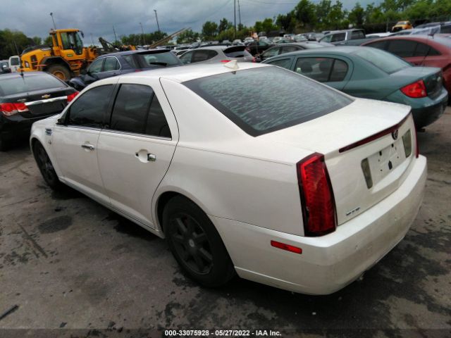 Photo 2 VIN: 1G6DW6ED6B0134242 - CADILLAC STS 