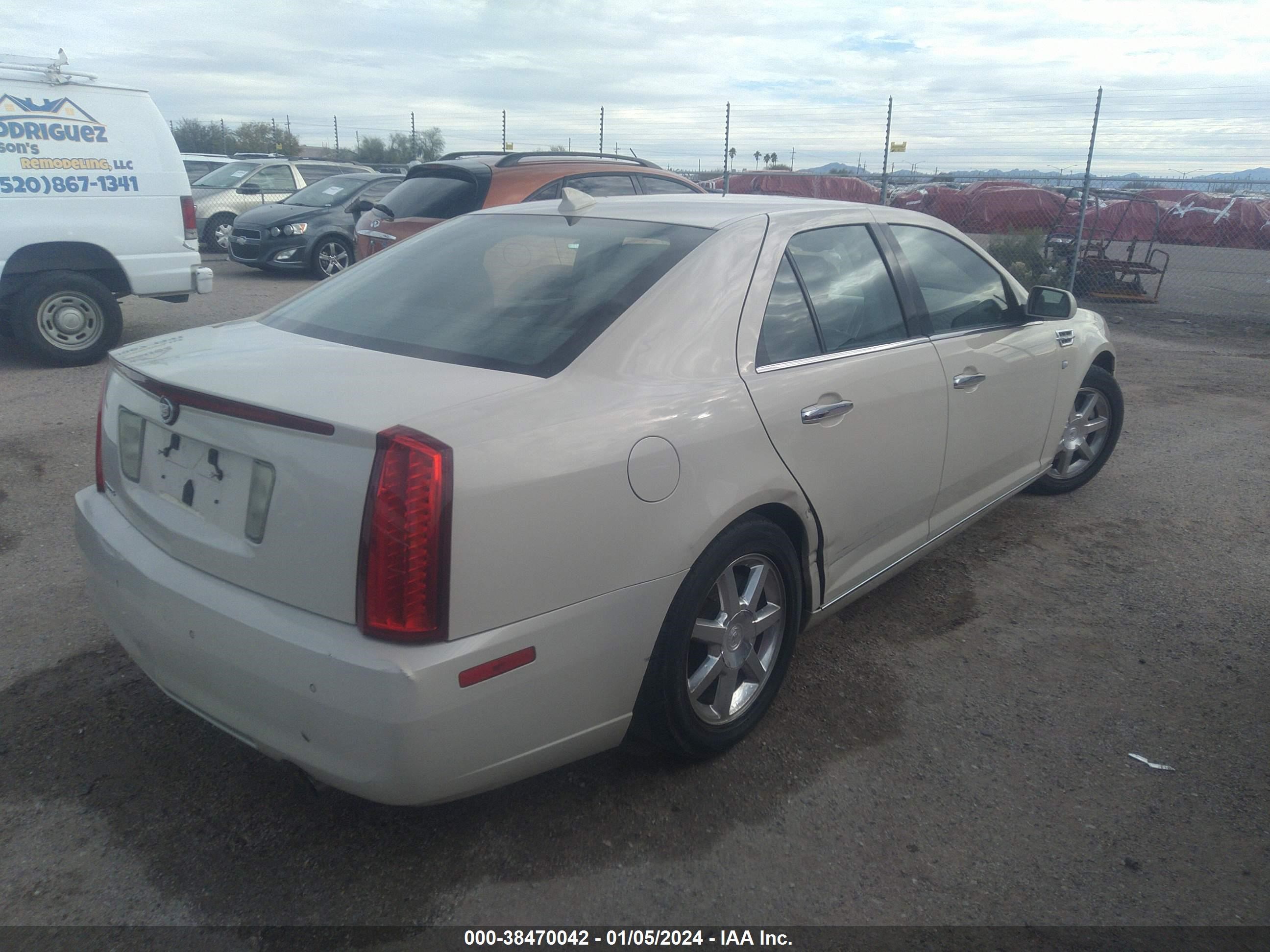 Photo 3 VIN: 1G6DW6EDXB0139105 - CADILLAC STS 