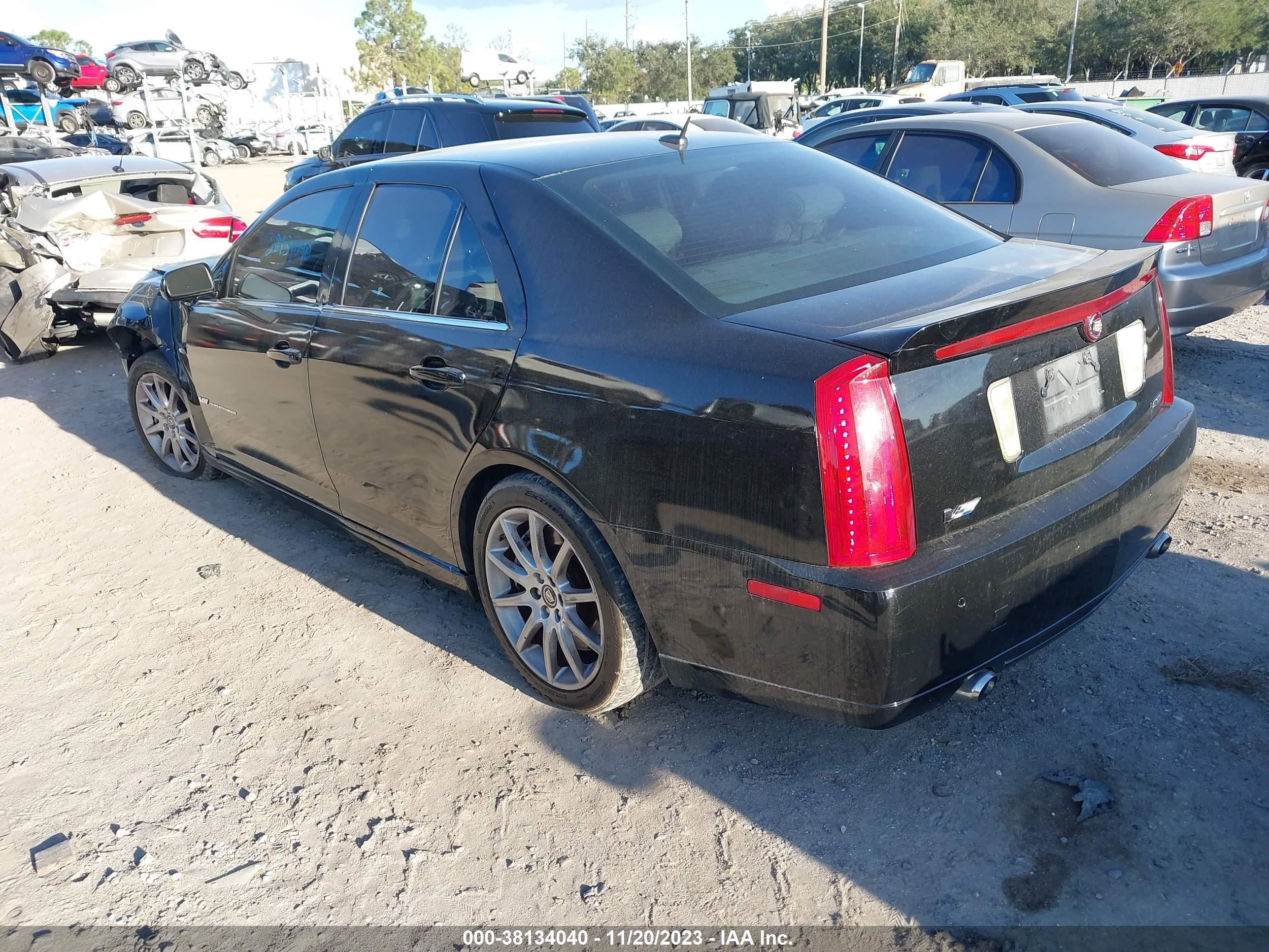 Photo 2 VIN: 1G6DX67D060206911 - CADILLAC STS 