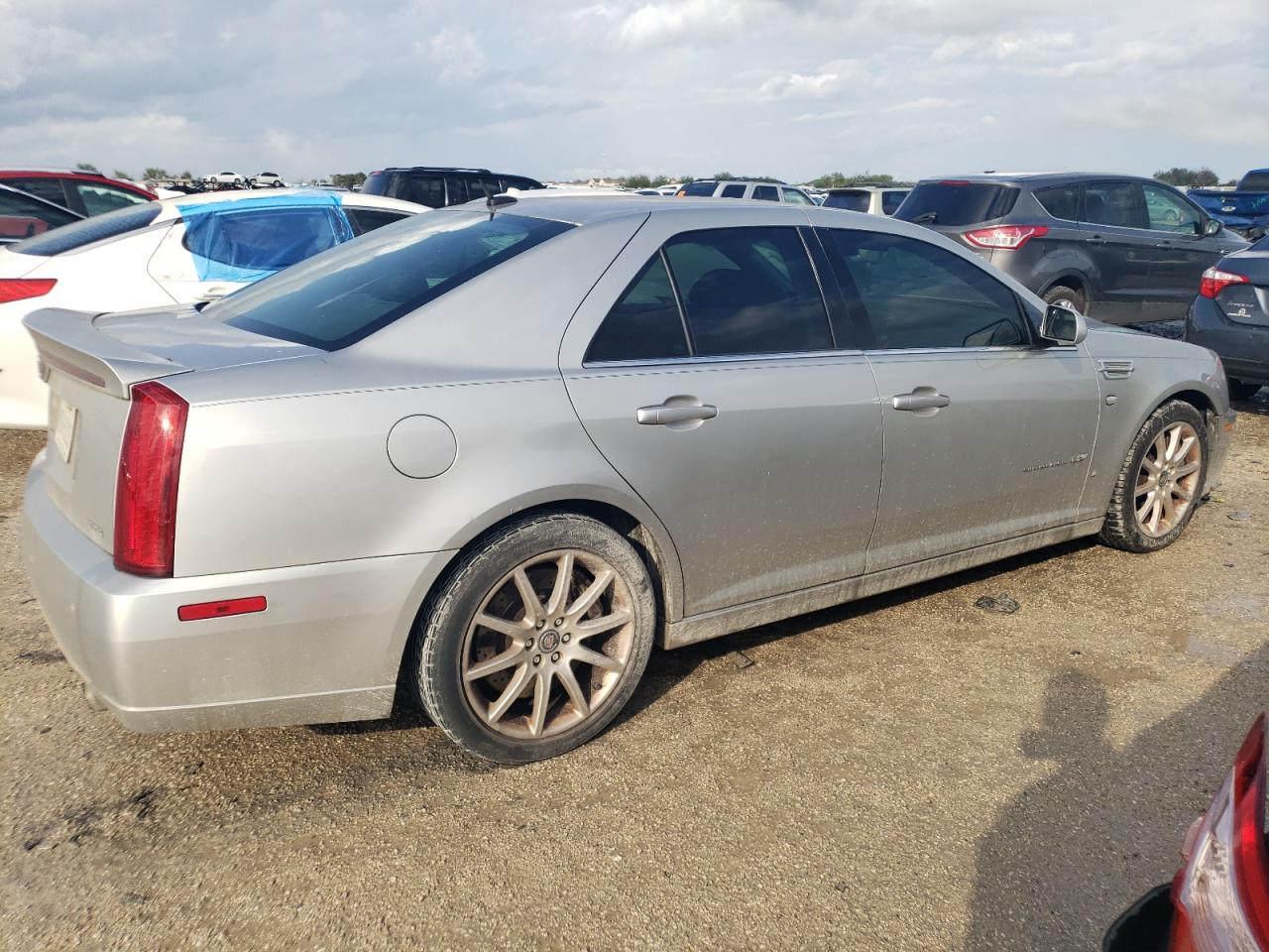 Photo 2 VIN: 1G6DX67D680102765 - CADILLAC STS 