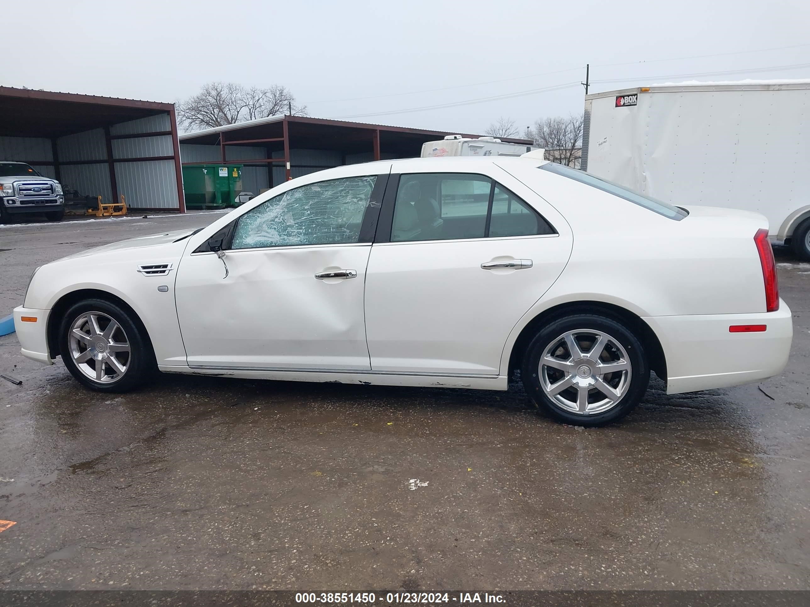 Photo 13 VIN: 1G6DZ67A390171883 - CADILLAC STS 