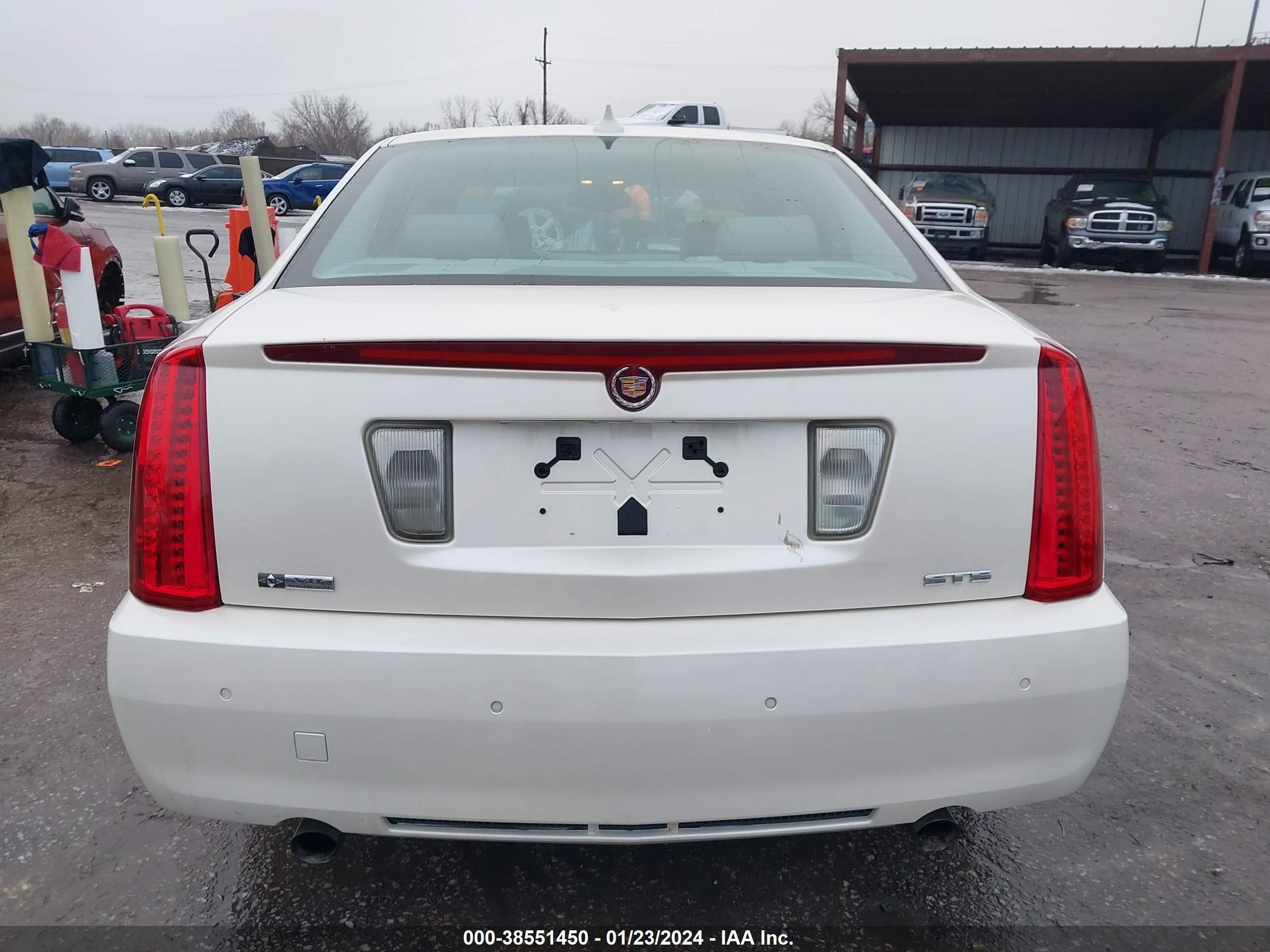 Photo 15 VIN: 1G6DZ67A390171883 - CADILLAC STS 