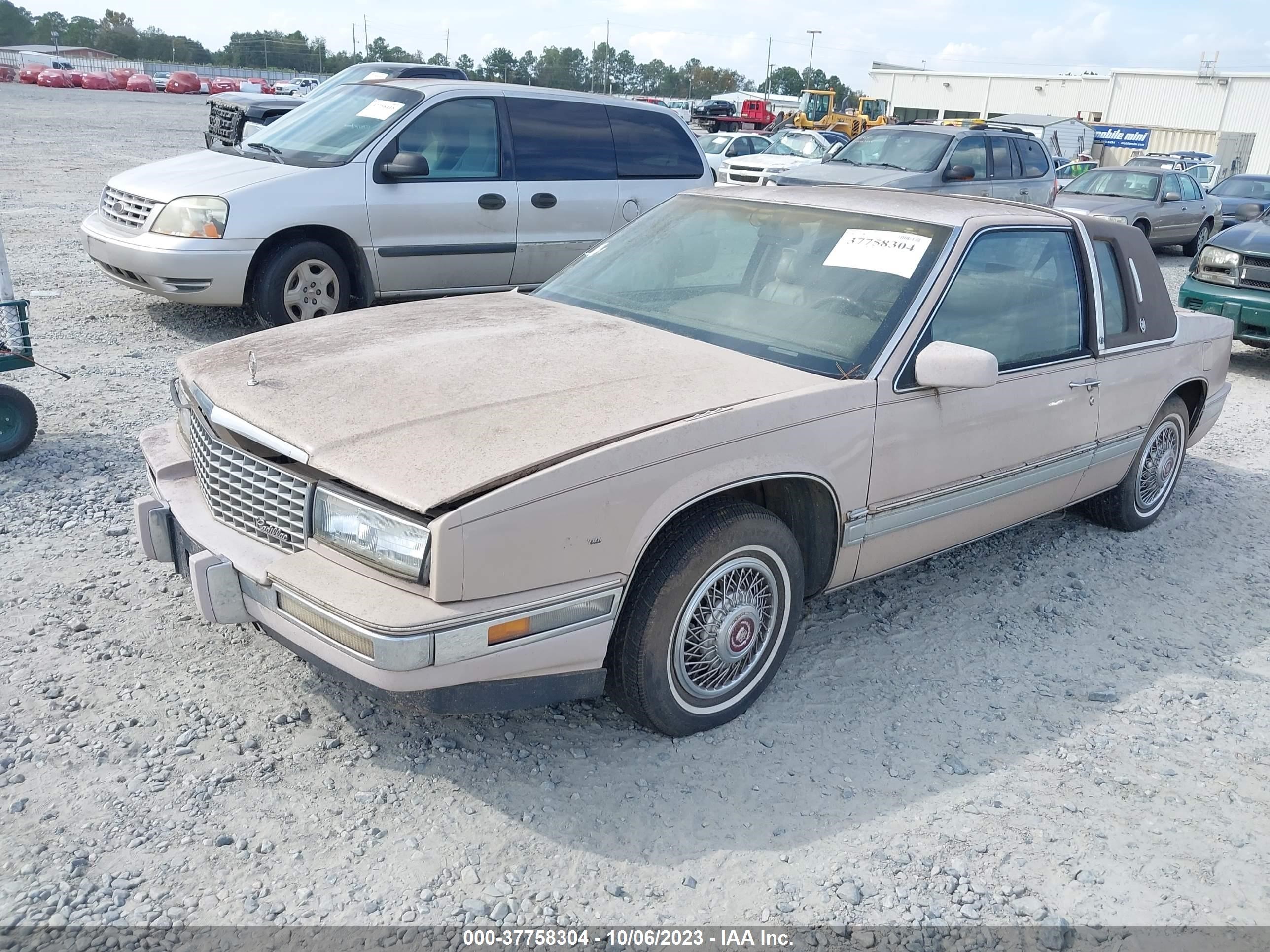 Photo 1 VIN: 1G6EL1158JU601473 - CADILLAC ELDORADO 