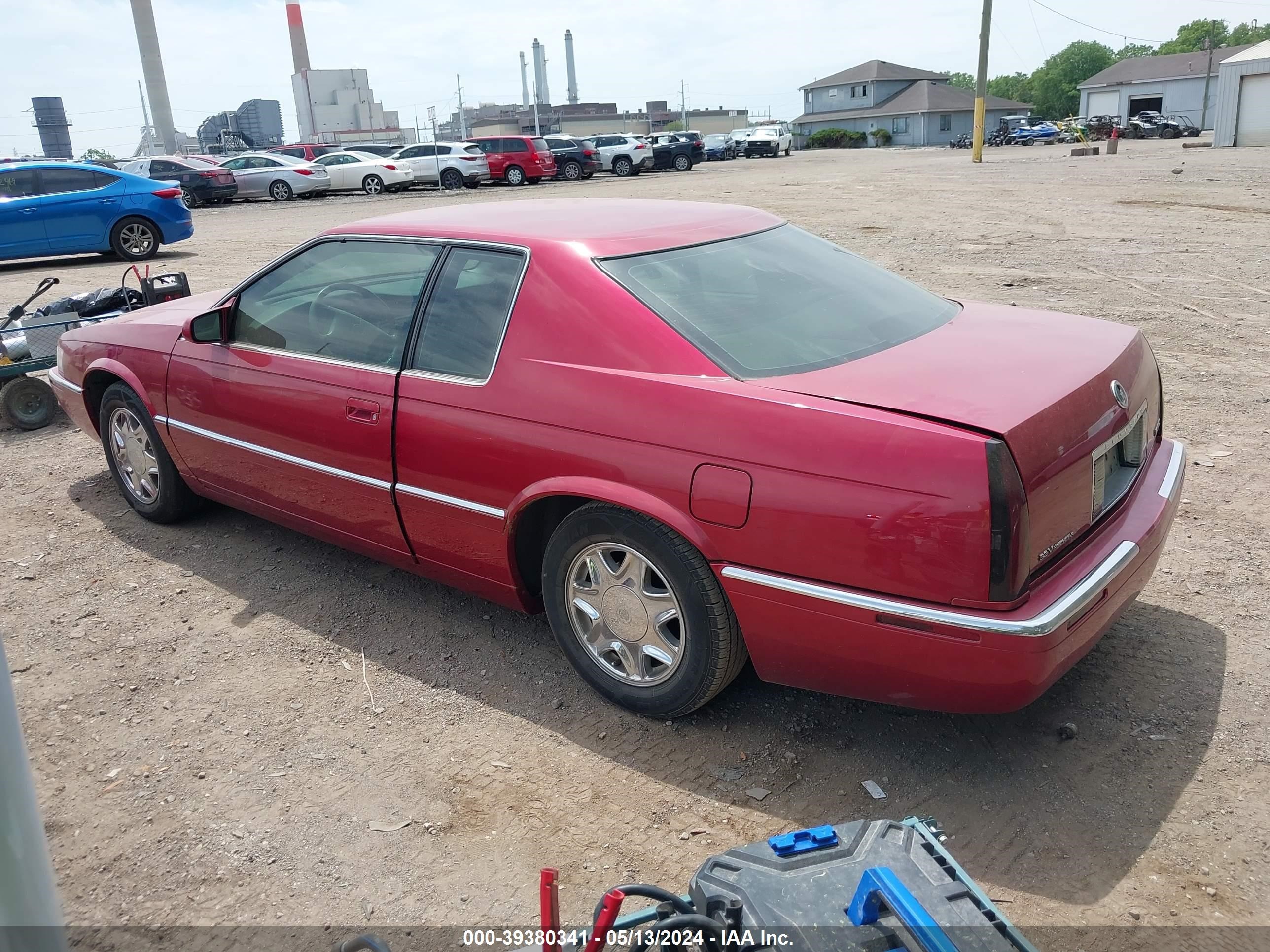 Photo 2 VIN: 1G6EL12Y12B104299 - CADILLAC ELDORADO 