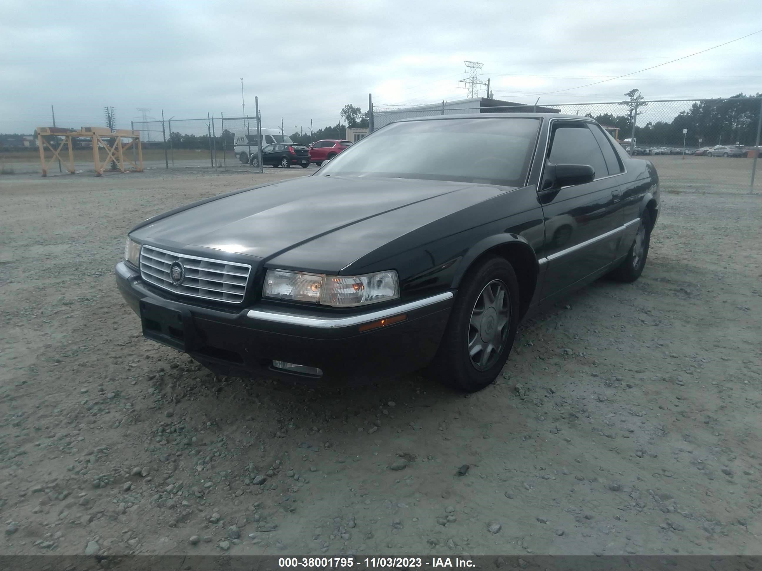 Photo 1 VIN: 1G6EL12Y12B104559 - CADILLAC ELDORADO 