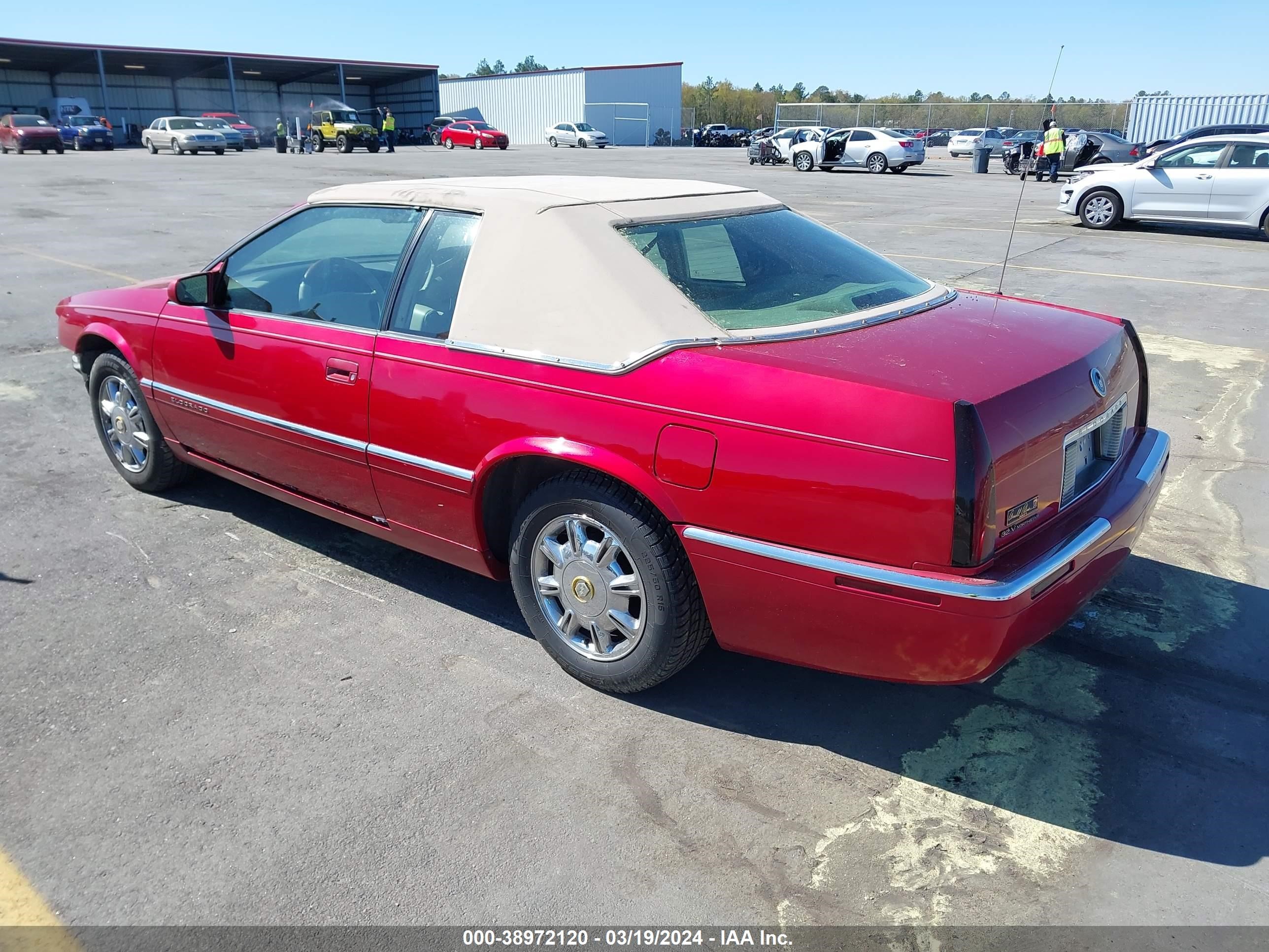 Photo 2 VIN: 1G6EL12Y2SU611376 - CADILLAC ELDORADO 