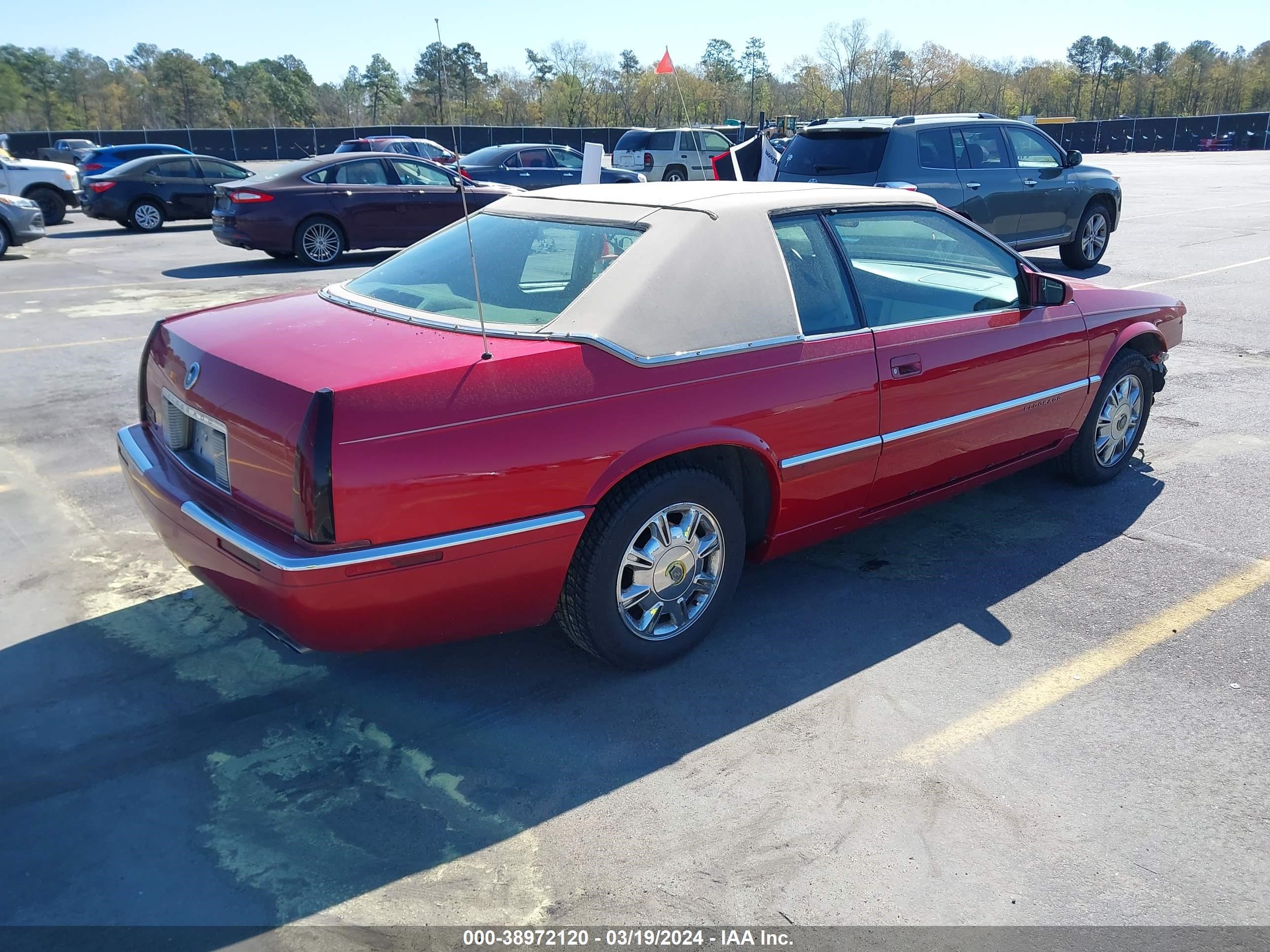 Photo 3 VIN: 1G6EL12Y2SU611376 - CADILLAC ELDORADO 