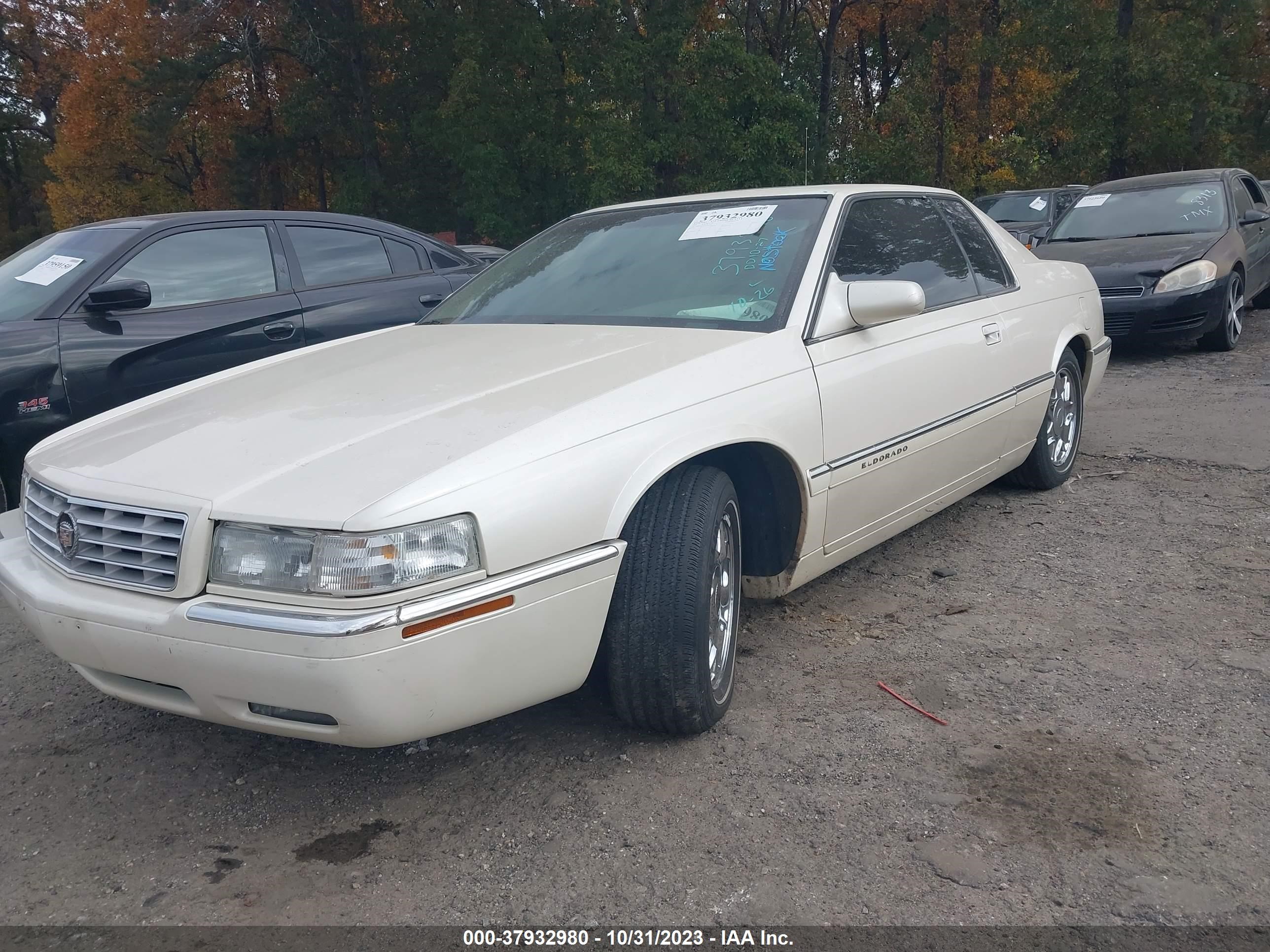 Photo 1 VIN: 1G6EL12Y2XU601633 - CADILLAC ELDORADO 