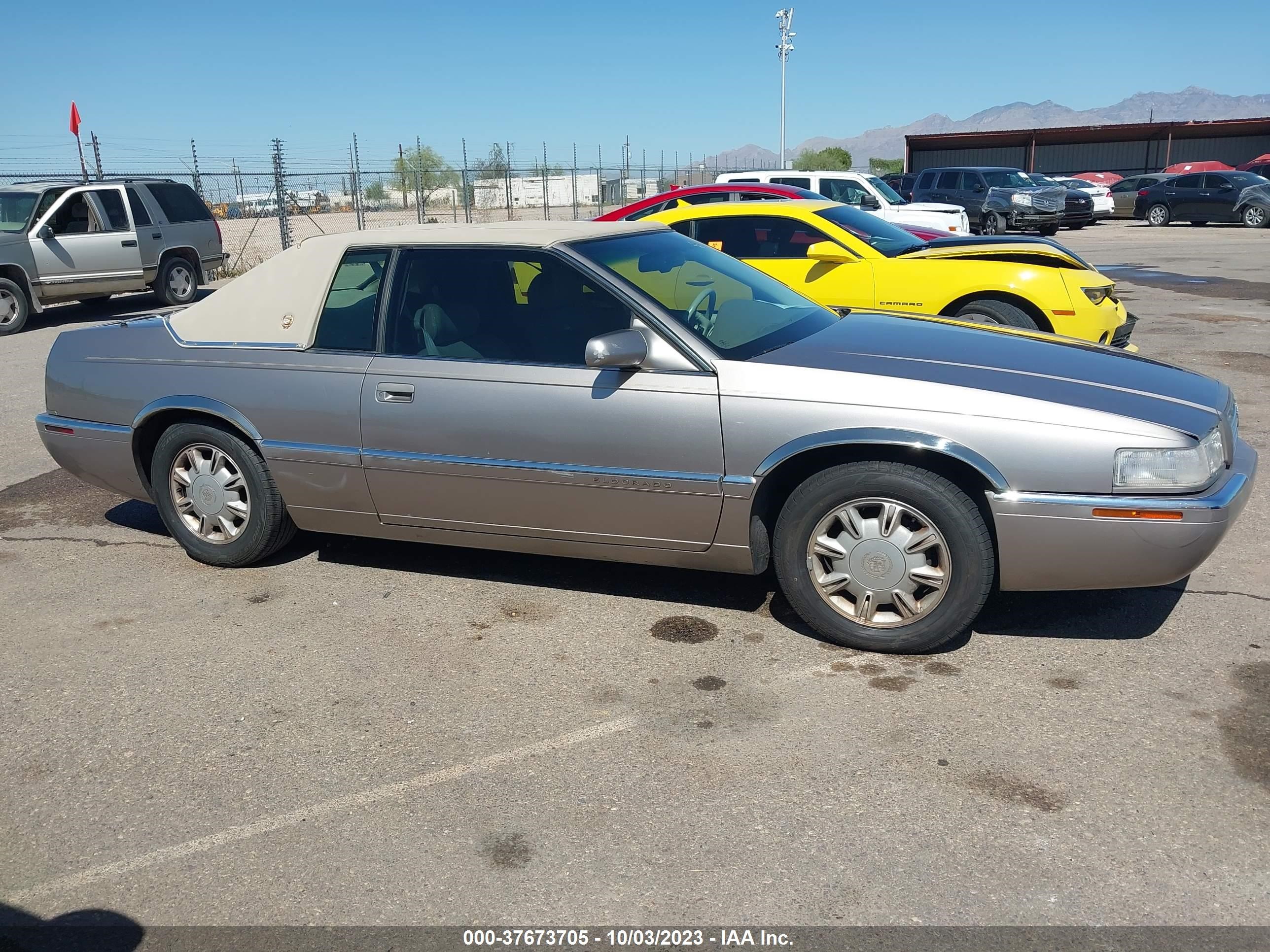 Photo 12 VIN: 1G6EL12Y3TU602381 - CADILLAC ELDORADO 