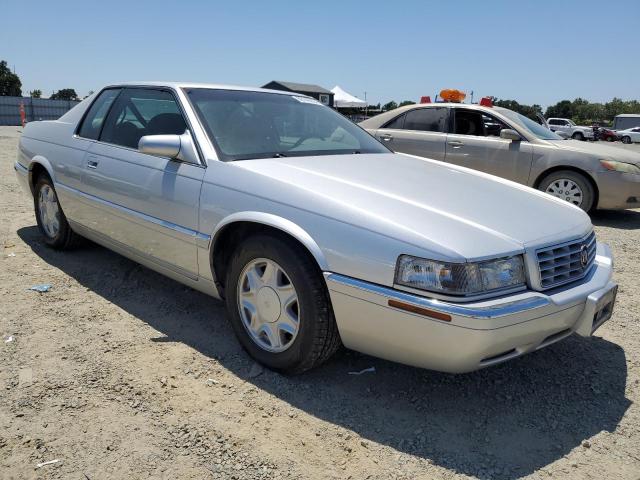 Photo 3 VIN: 1G6EL12Y81B104511 - CADILLAC ELDORADO 